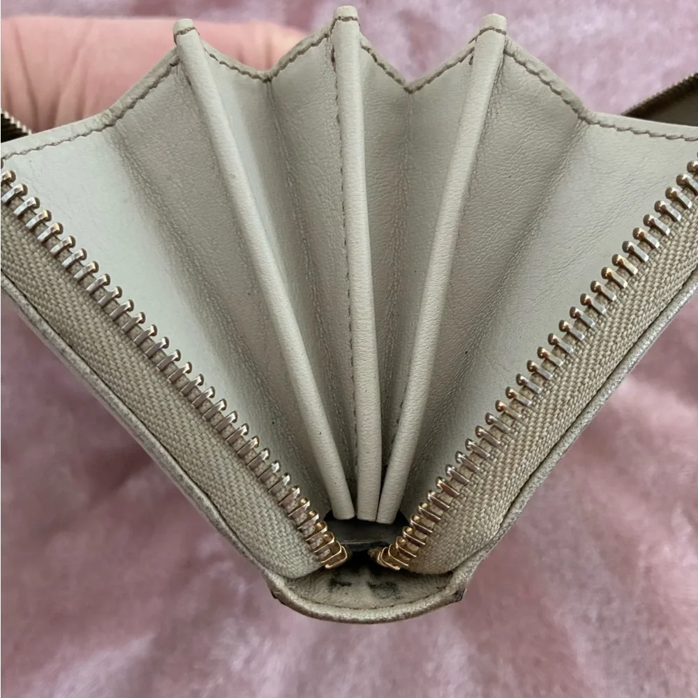 Gucci Beige and Brown GG Canvas Women’s Wallet Vintage - Picture 12 of 12